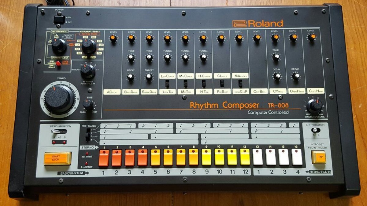 Play A Roland TR808 In Your Browser Telekom Electronic Beats