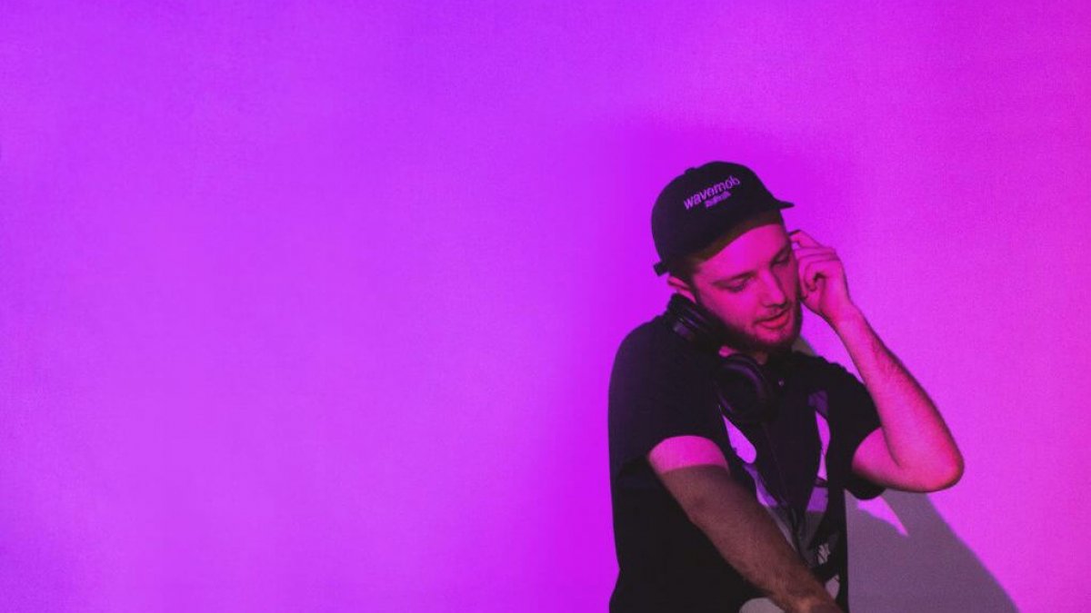 Why Wave Is The Coolest New Music Genre To Emerge From London Telekom