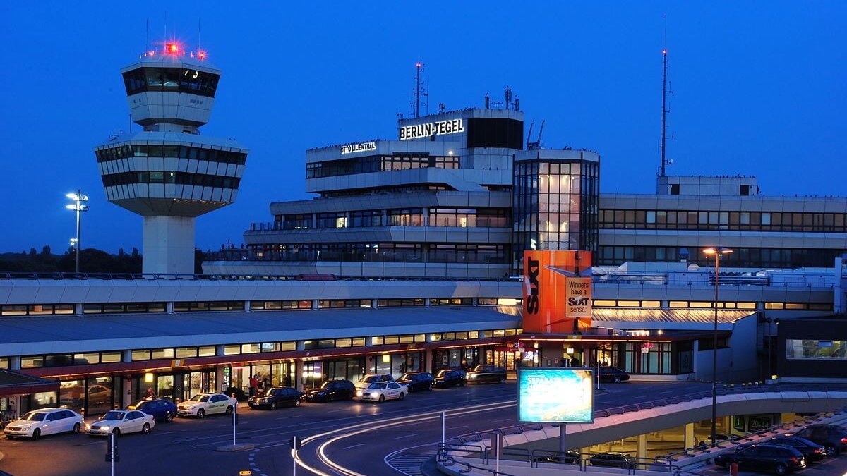 berlin tegel airport tower club