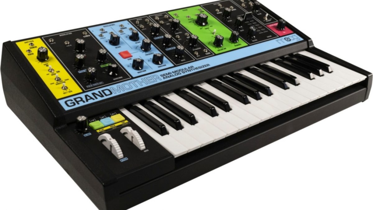 Moog New Analog Semi-Modular Synth 'Grandmother'