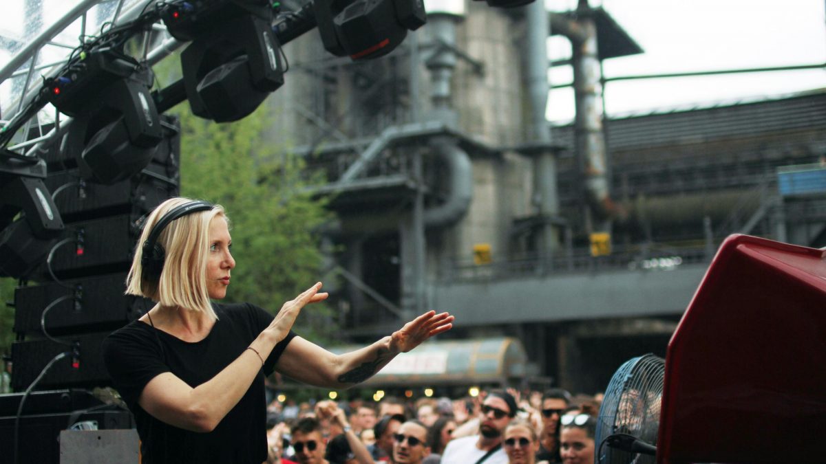 TEB Clubnight Open Air Landschaftspark Duisburg The Third Room Studio Essen Ellen Allien Techno Party by Katharina Schaeffer