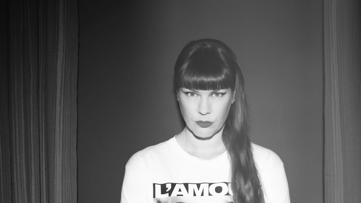 Hear Miss Kittin Dish Out 2 Hours Of Raging Electro In This Vinyl-Only Mix