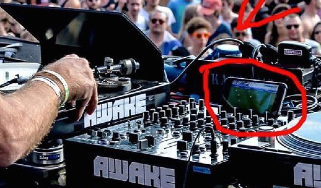 Sven Väth Caught Watching Football During A DJ Set Telekom Electronic