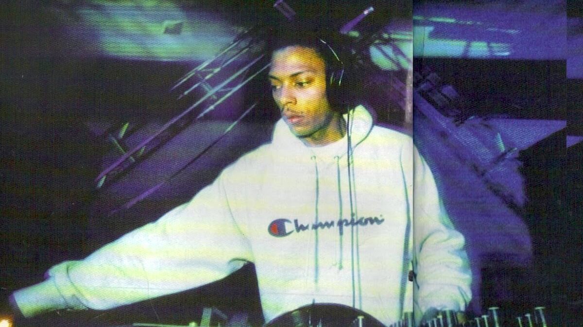 jeff-mills-champion-sweater-90s.jpg