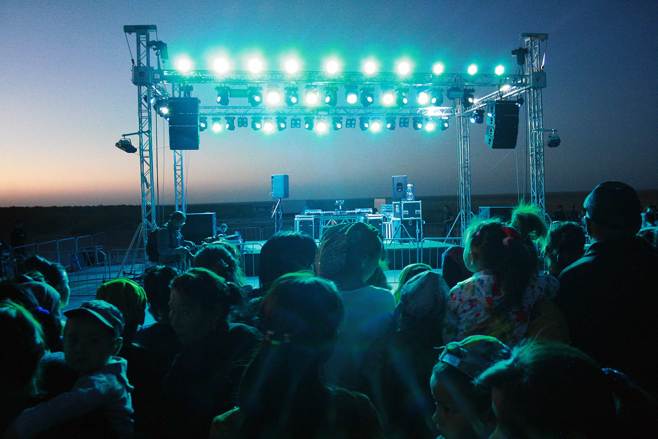 Dancing Uzbekistan Electronic Music Festival Techno Underground