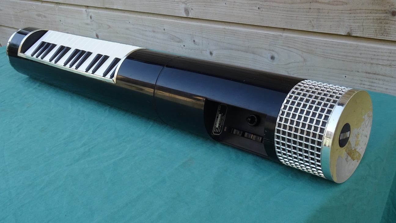 Meet The “Tubon”, A Weird Early Keytar Instrument From The 1960s Telekom Electronic Beats