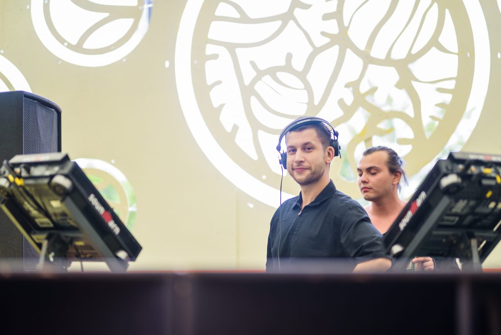 Retrăiește Experiența Telekom Electronic Beats de la Electric Castle 2018!