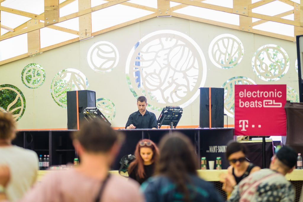 Retrăiește Experiența Telekom Electronic Beats de la Electric Castle 2018!