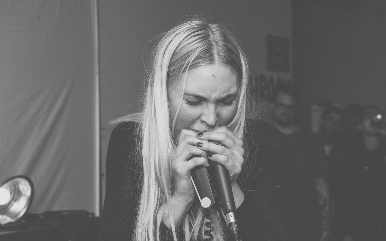 puce mary