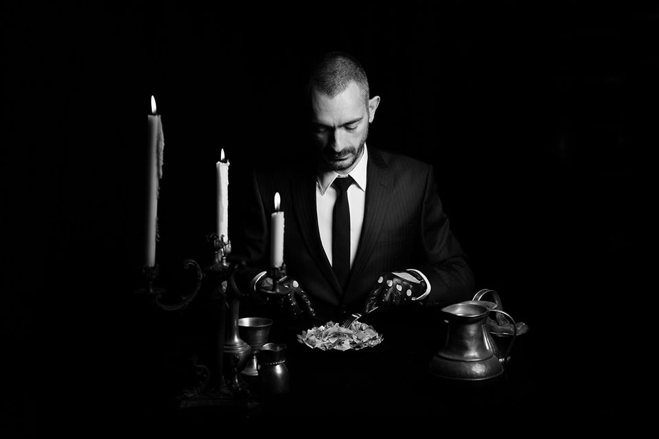 The Model lansează Radu Dracul