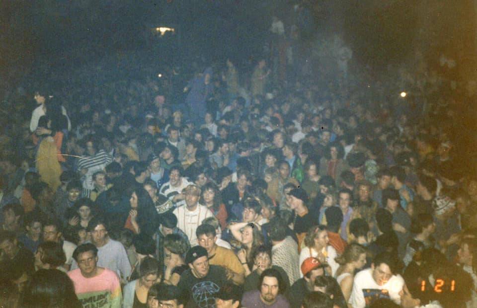 Arhivă rave